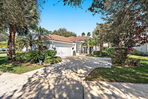 Photo of 4789 Valencia Drive, Delray Beach, FL 33445 (MLS # R11161988)