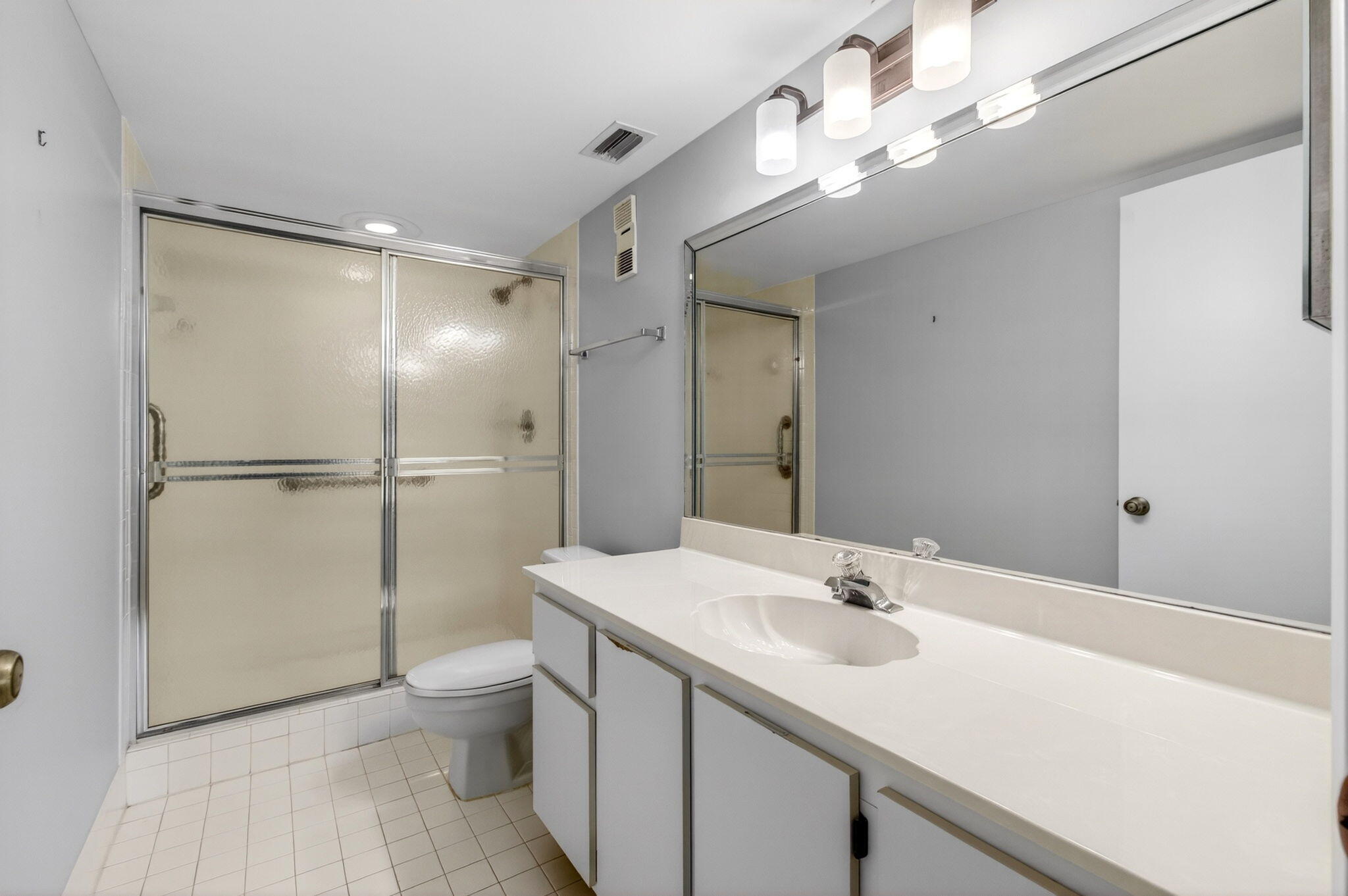 HUNTINGTON LAKES SEC ONE CONDOS - Residential