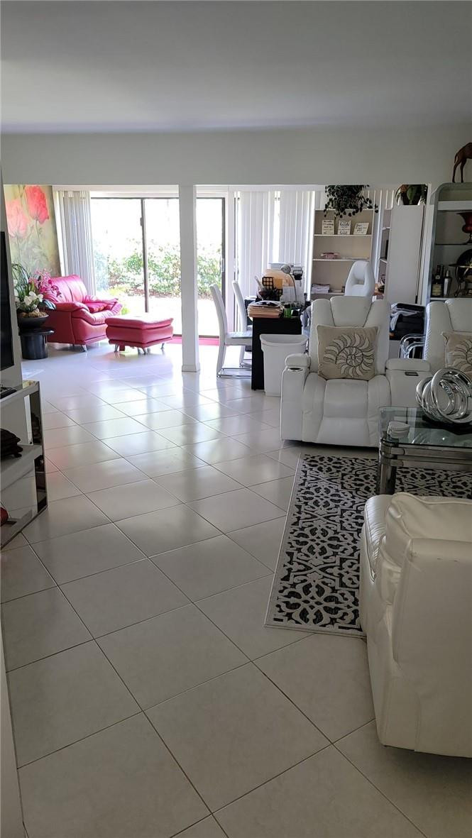 WOODHAVEN CONDO - Residential