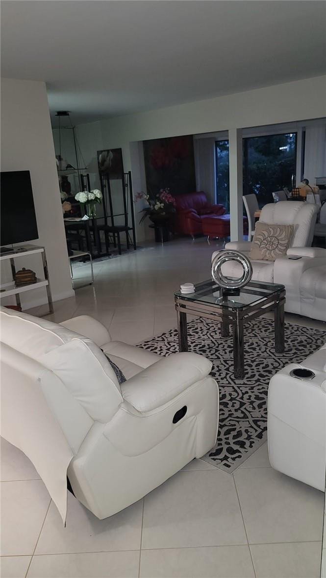 WOODHAVEN CONDO - Residential