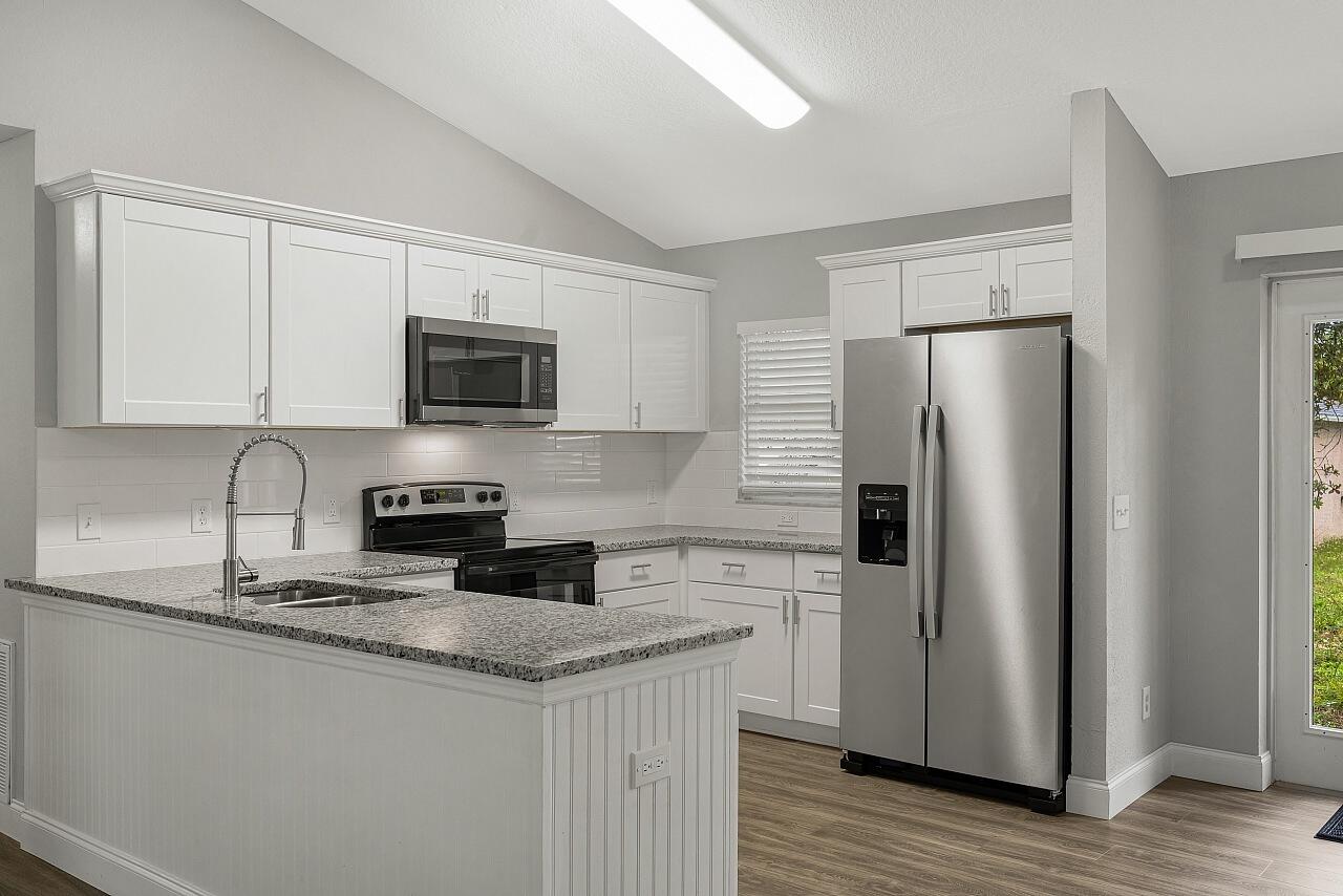 DIXIE HEIGHTS UNIT NO 4 - Residential