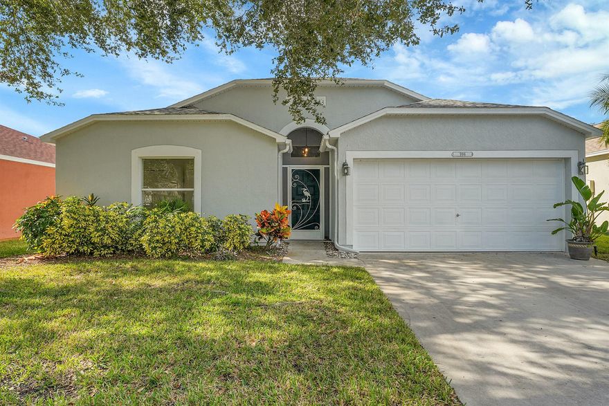 Charming Waterfront 3 Bdrm Home in Desirable Waterford Lakes. Freshly Repainted Interior/Exterior. 2022 ROOF. HVAC 2017. Water Heater 2018. Sidewalks. Community Pool. Lovely Nbhd.