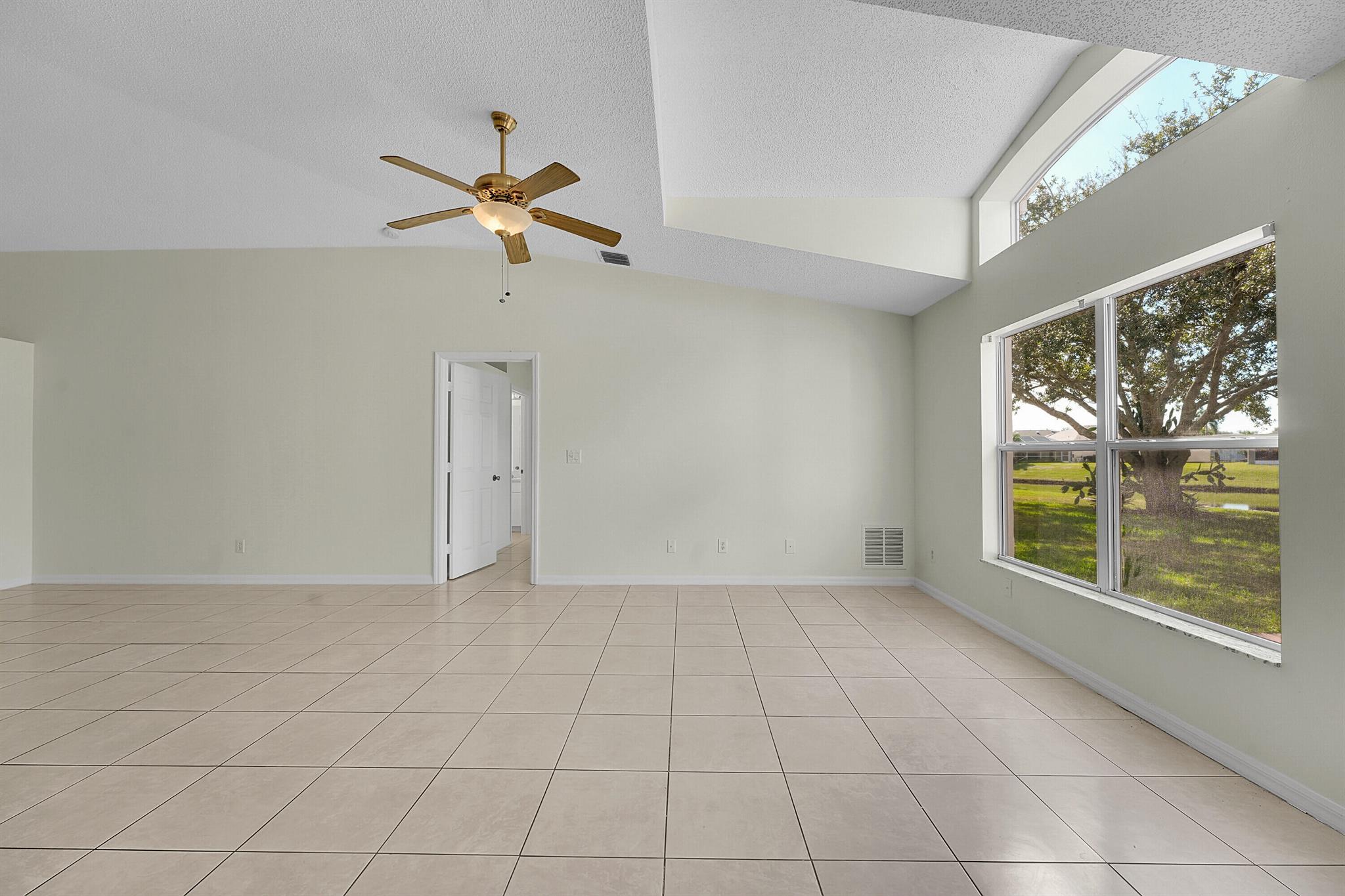 WATERFORD LAKES PHASE I S - Residential