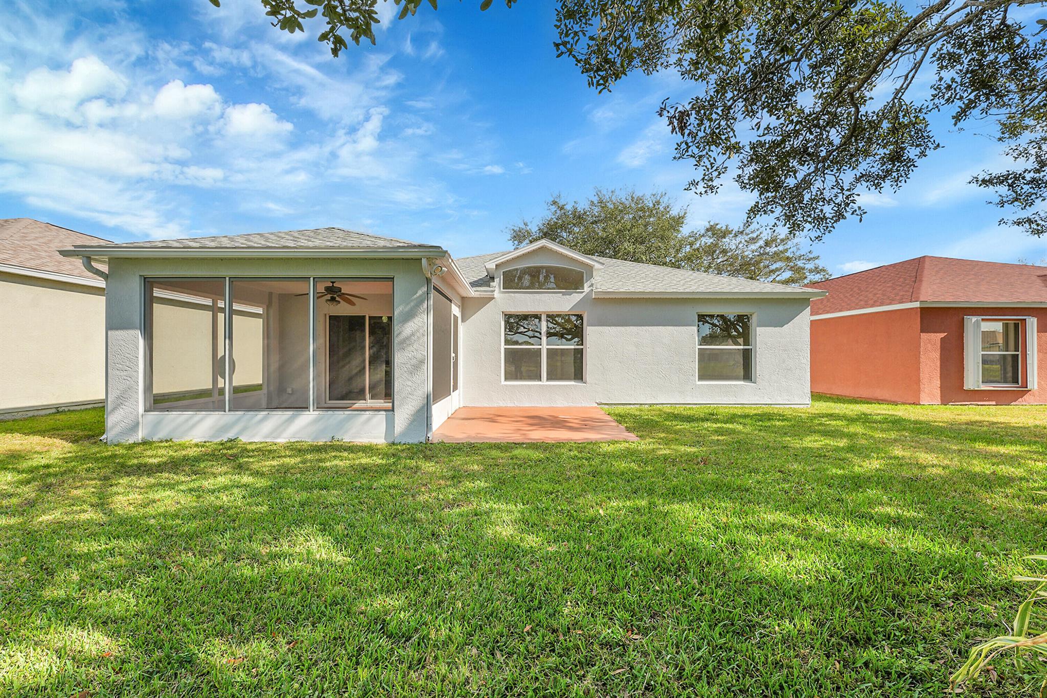 WATERFORD LAKES PHASE I S - Residential