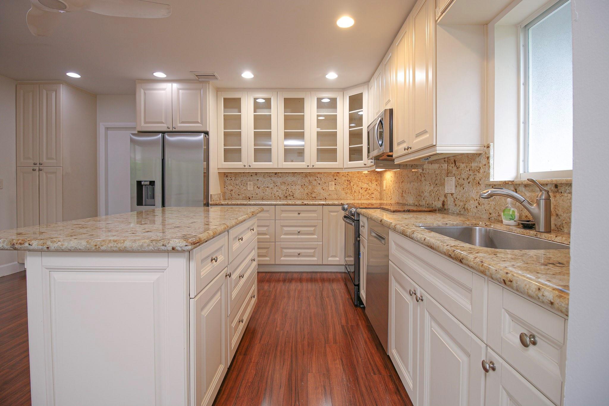 5110 NE 14th Ter