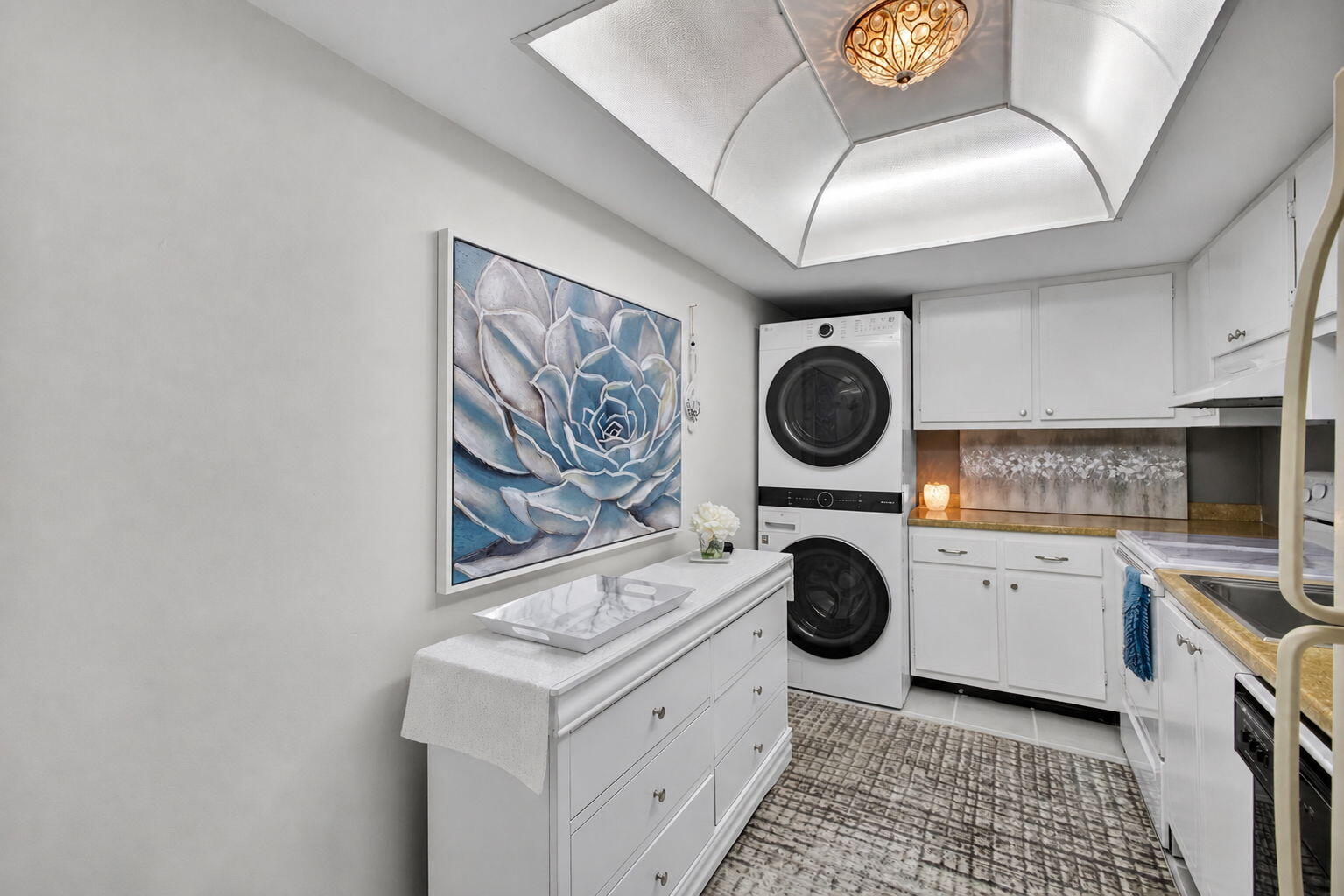 SPENCER PLACE CONDO - Residential