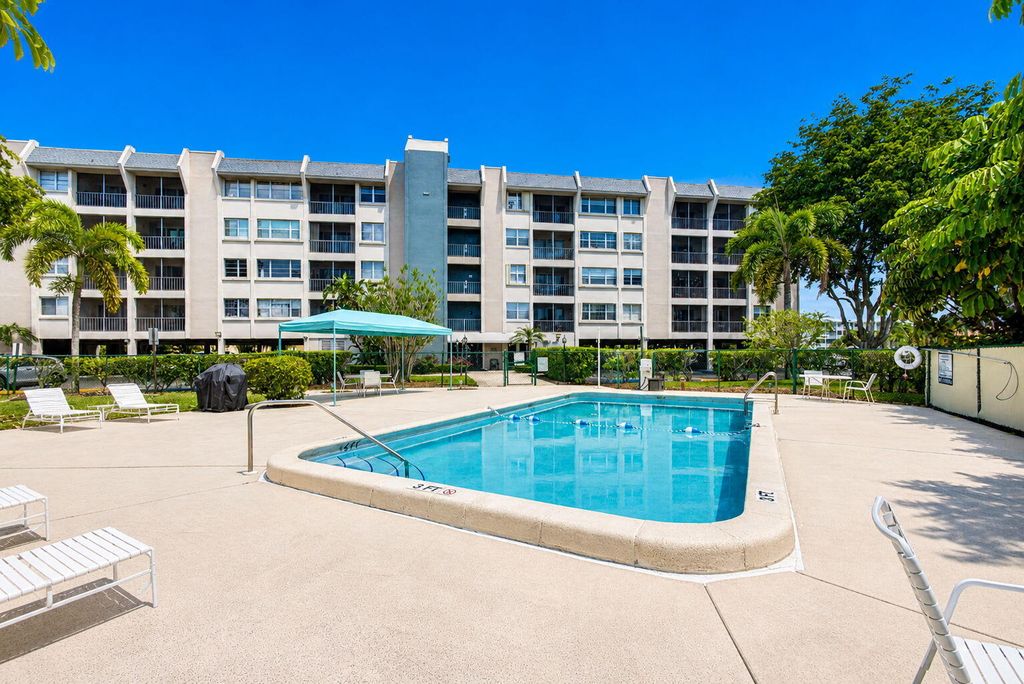 Photo of 505 Spencer Drive #211, West Palm Beach, FL 33409 (MLS # B26023812)