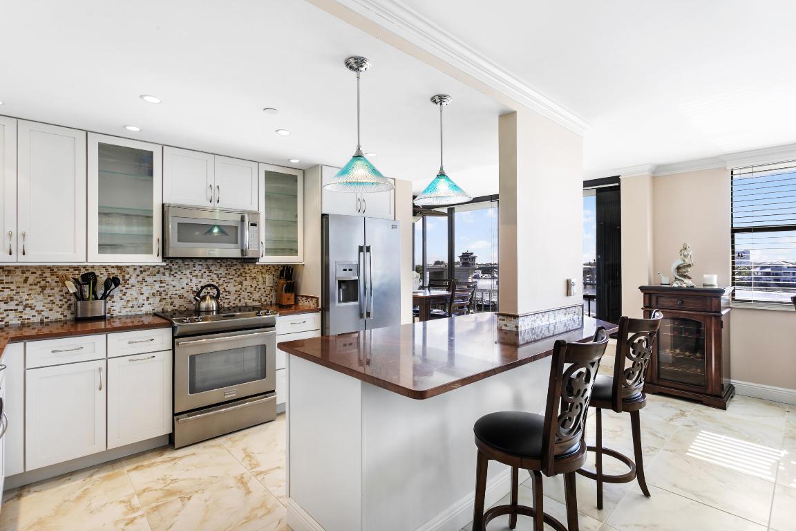 JUPITER COVE CONDO - Residential Lease