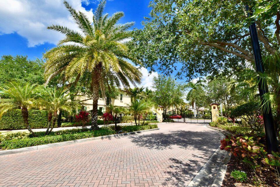 TREVI at the Gardens - Residential Lease