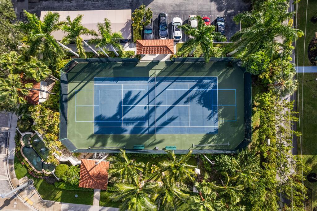 TUSCANY ON THE INTRACOAST - Residential