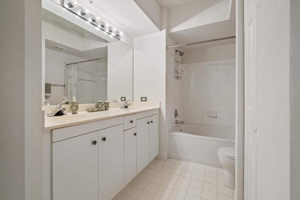 TUSCANY ON THE INTRACOAST - Residential