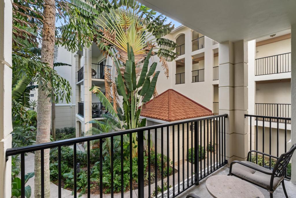 TUSCANY ON THE INTRACOAST - Residential