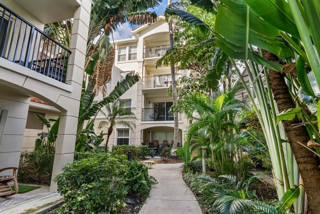 TUSCANY ON THE INTRACOAST - Residential