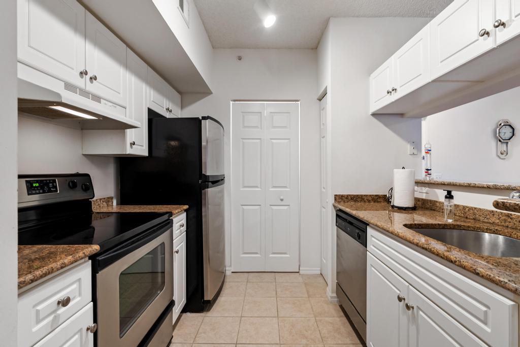 TUSCANY ON THE INTRACOAST - Residential