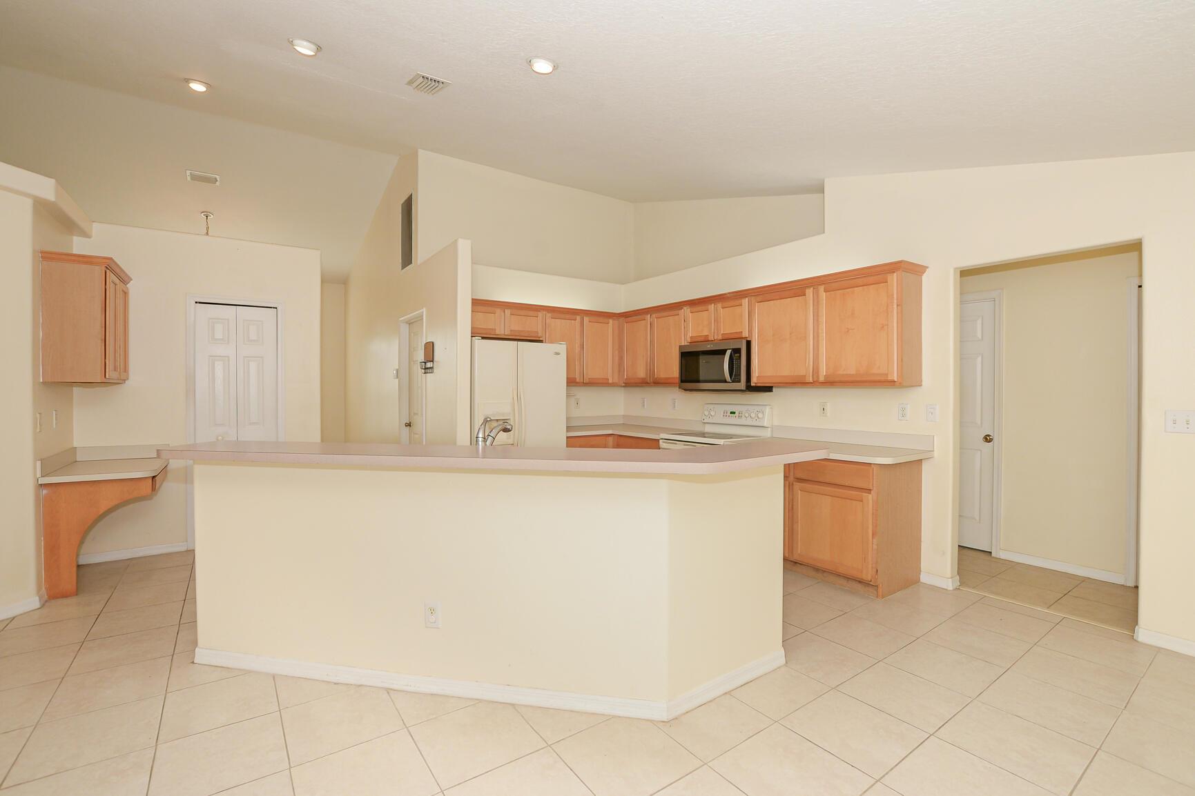 PORT ST LUCIE-SECTION 03 - Residential