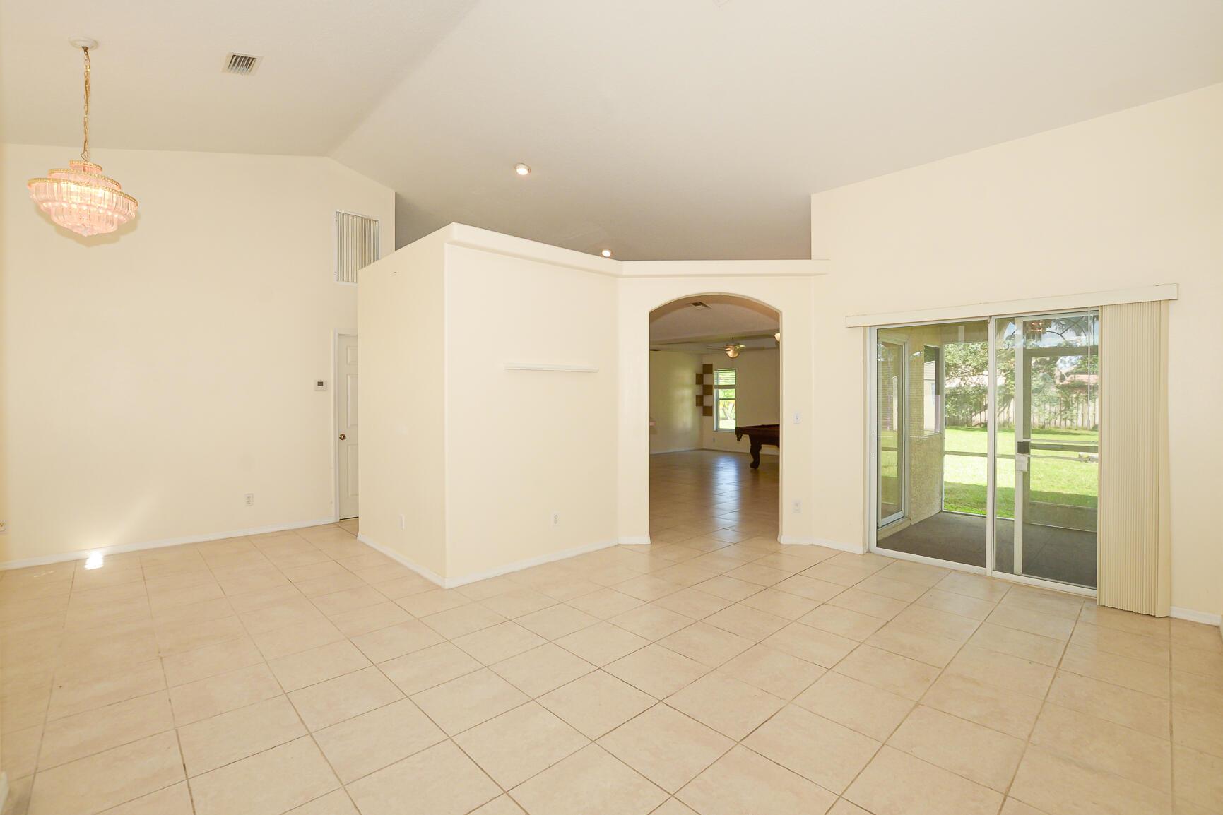 PORT ST LUCIE-SECTION 03 - Residential