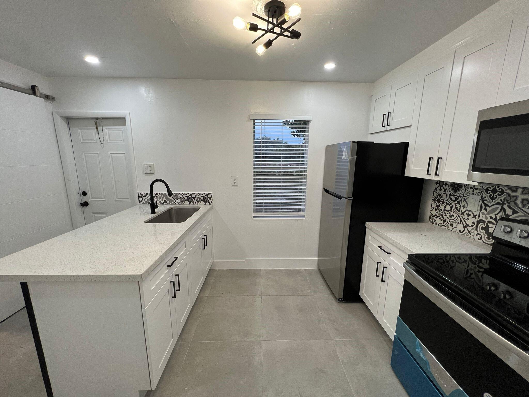 SILVER TERRACE DELRAY - Residential Lease