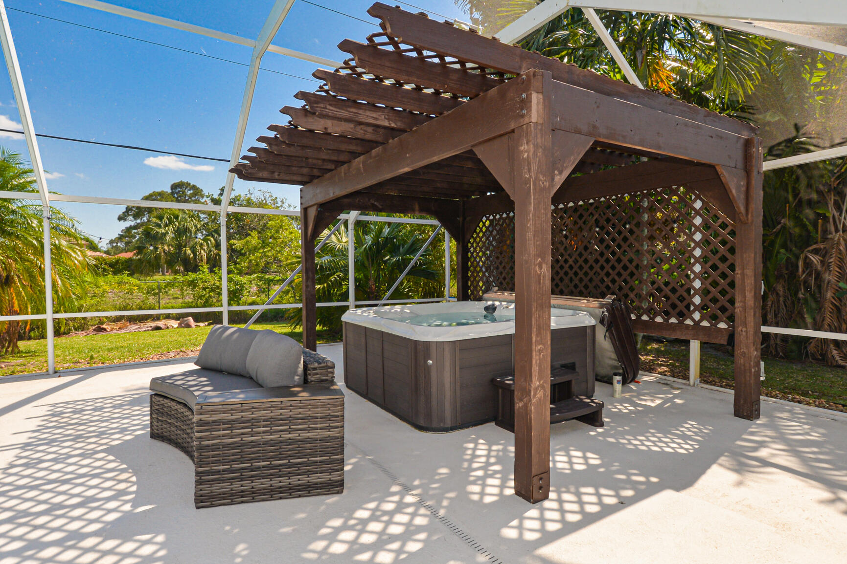 SANDPIPER BAY COMMUNITY - Residential