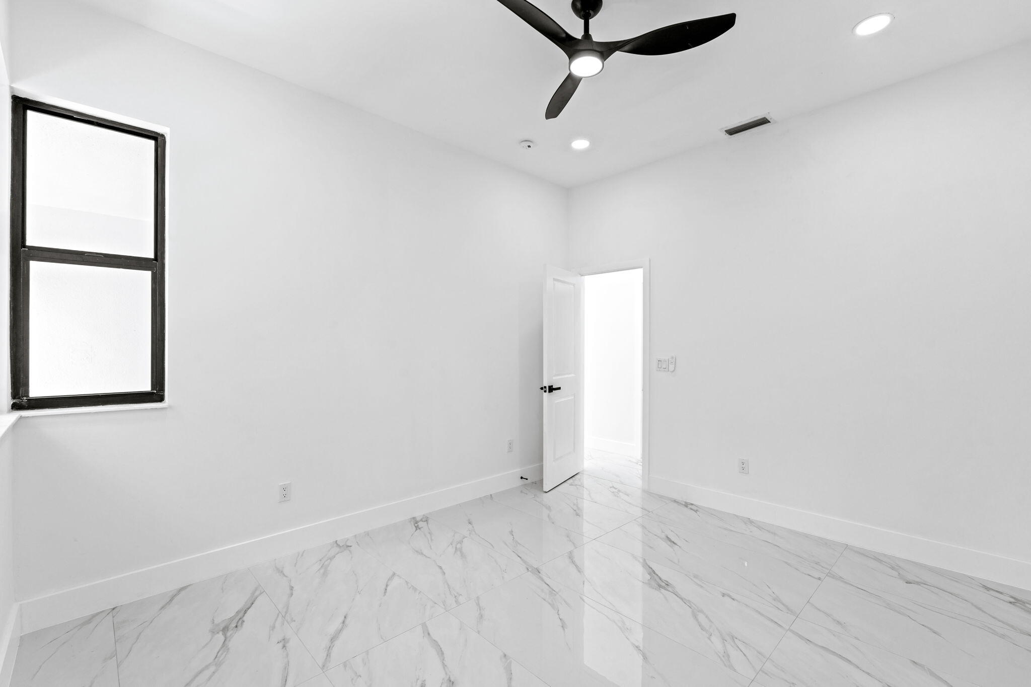 VILLA FLORA AT BOCA POINTE - Residential