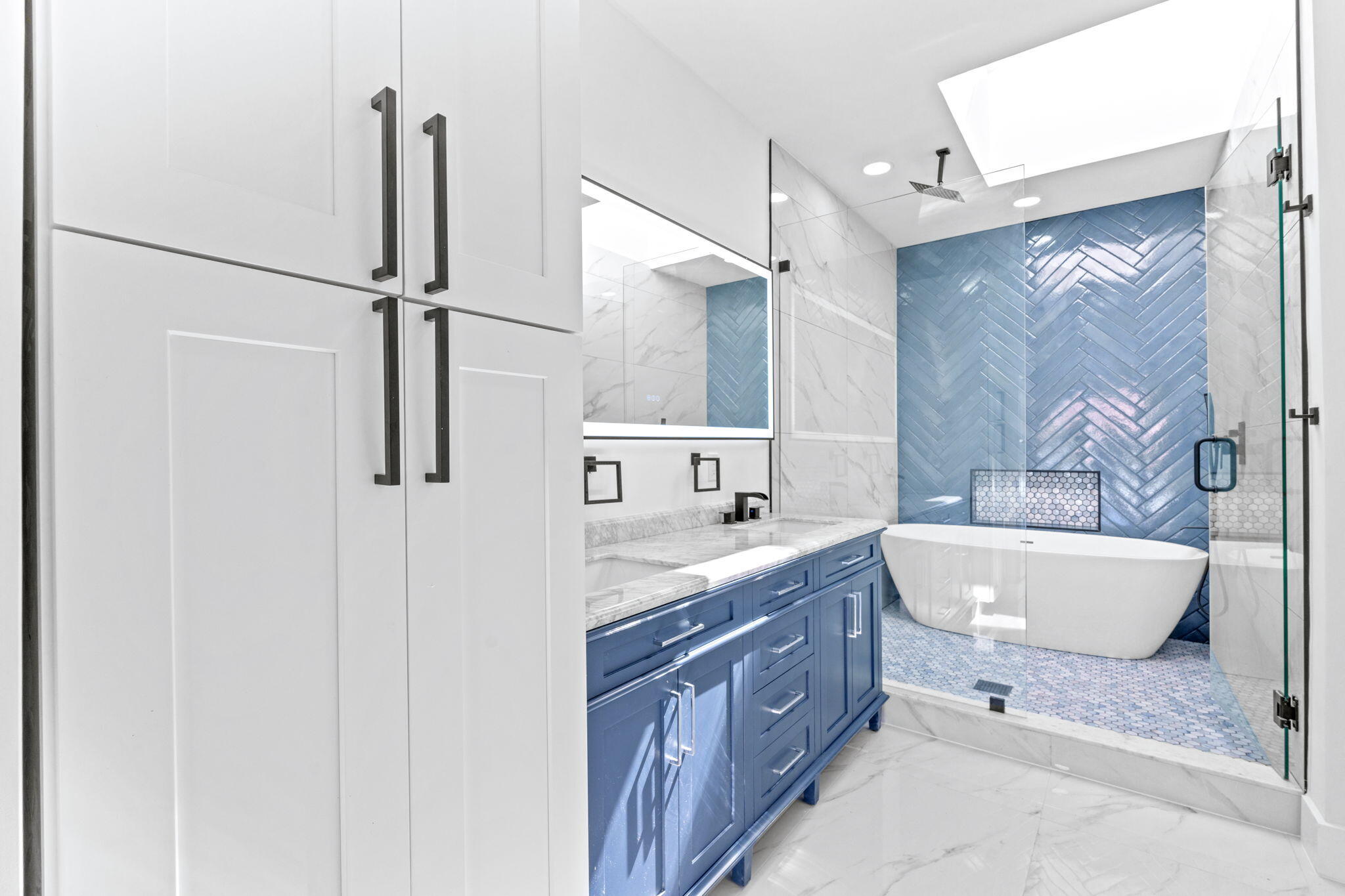 VILLA FLORA AT BOCA POINTE - Residential