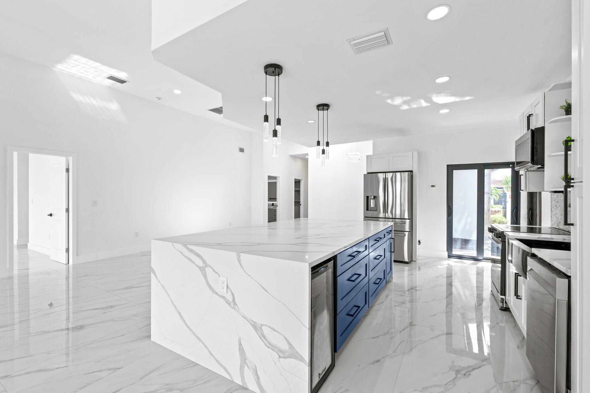 VILLA FLORA AT BOCA POINTE - Residential