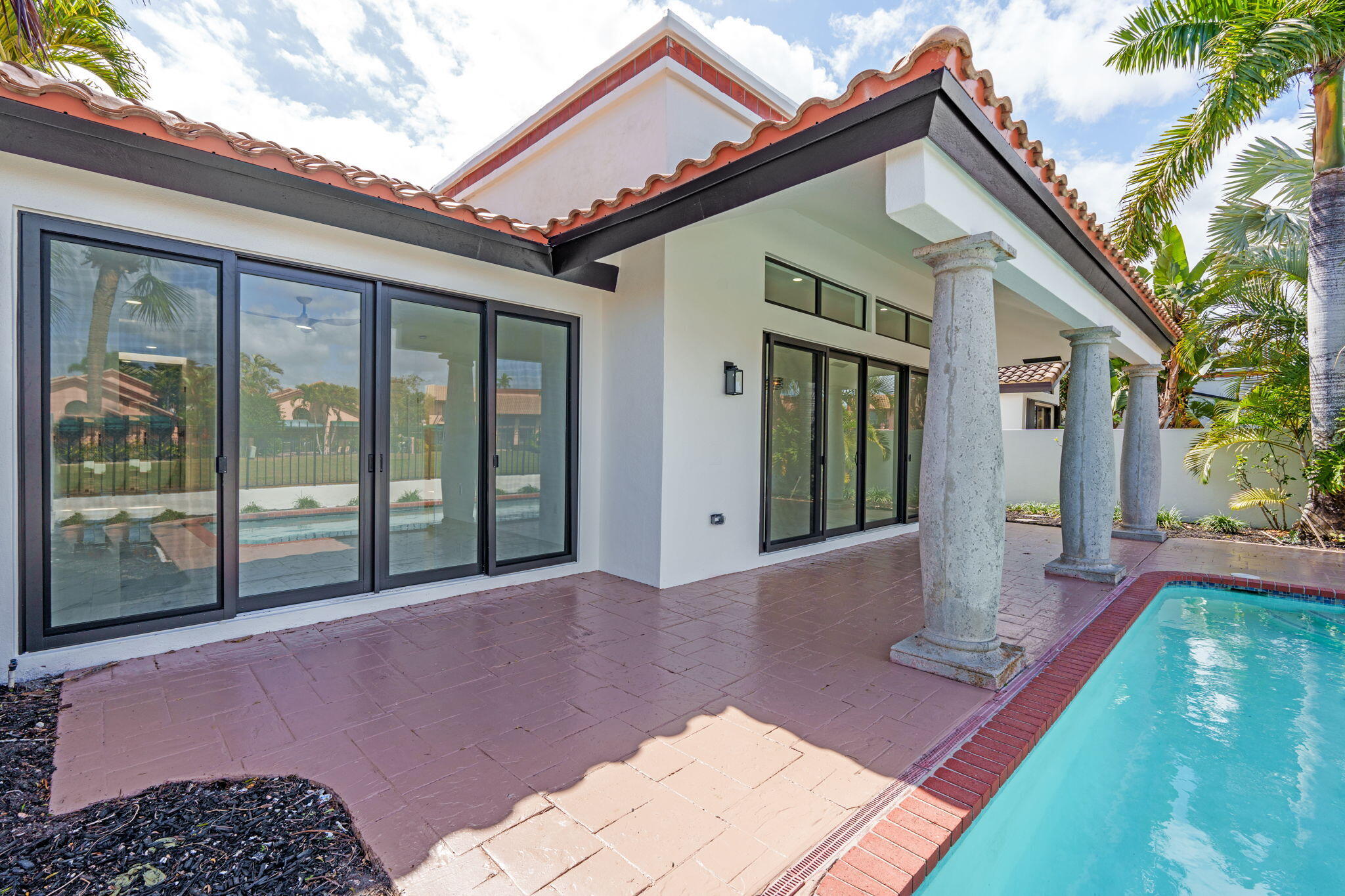 VILLA FLORA AT BOCA POINTE - Residential