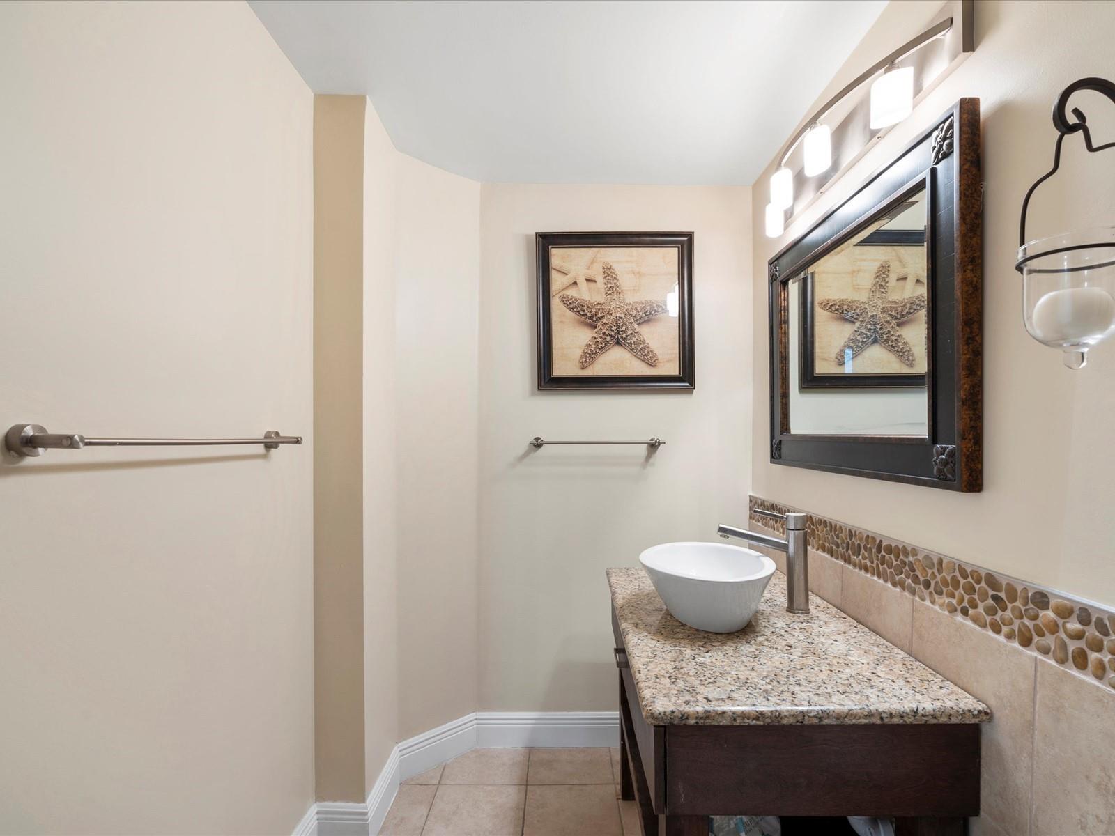 LES PELICANS (THE PELICAN) - Residential Lease