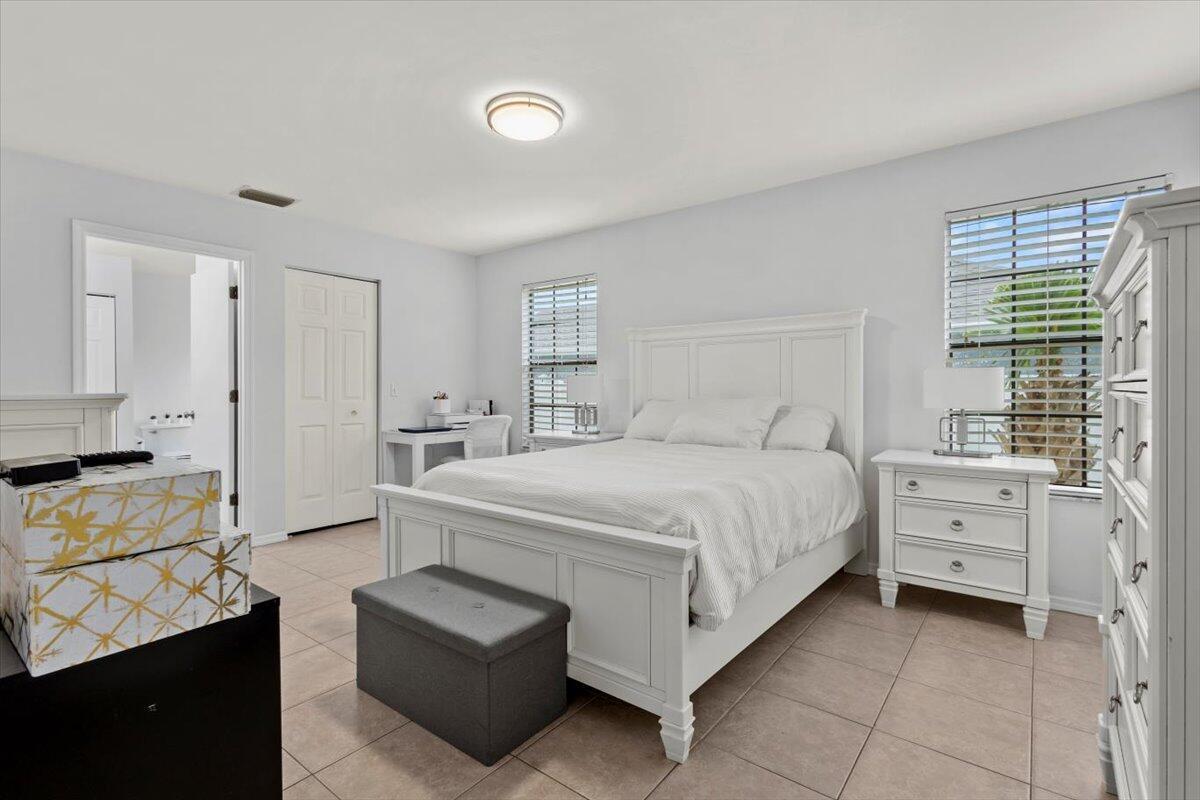 PORT ST LUCIE SECTION 25 - Residential