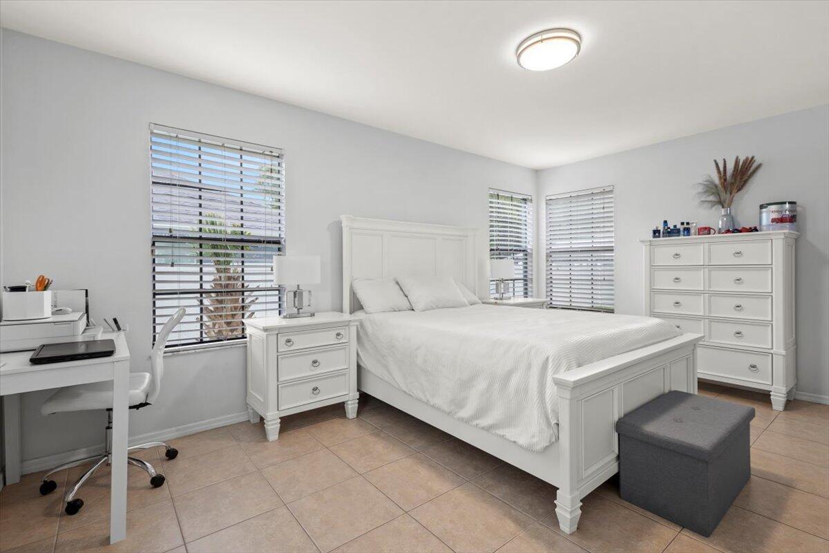 PORT ST LUCIE SECTION 25 - Residential