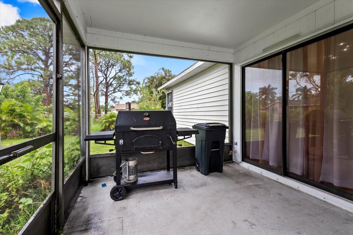 PORT ST LUCIE SECTION 25 - Residential