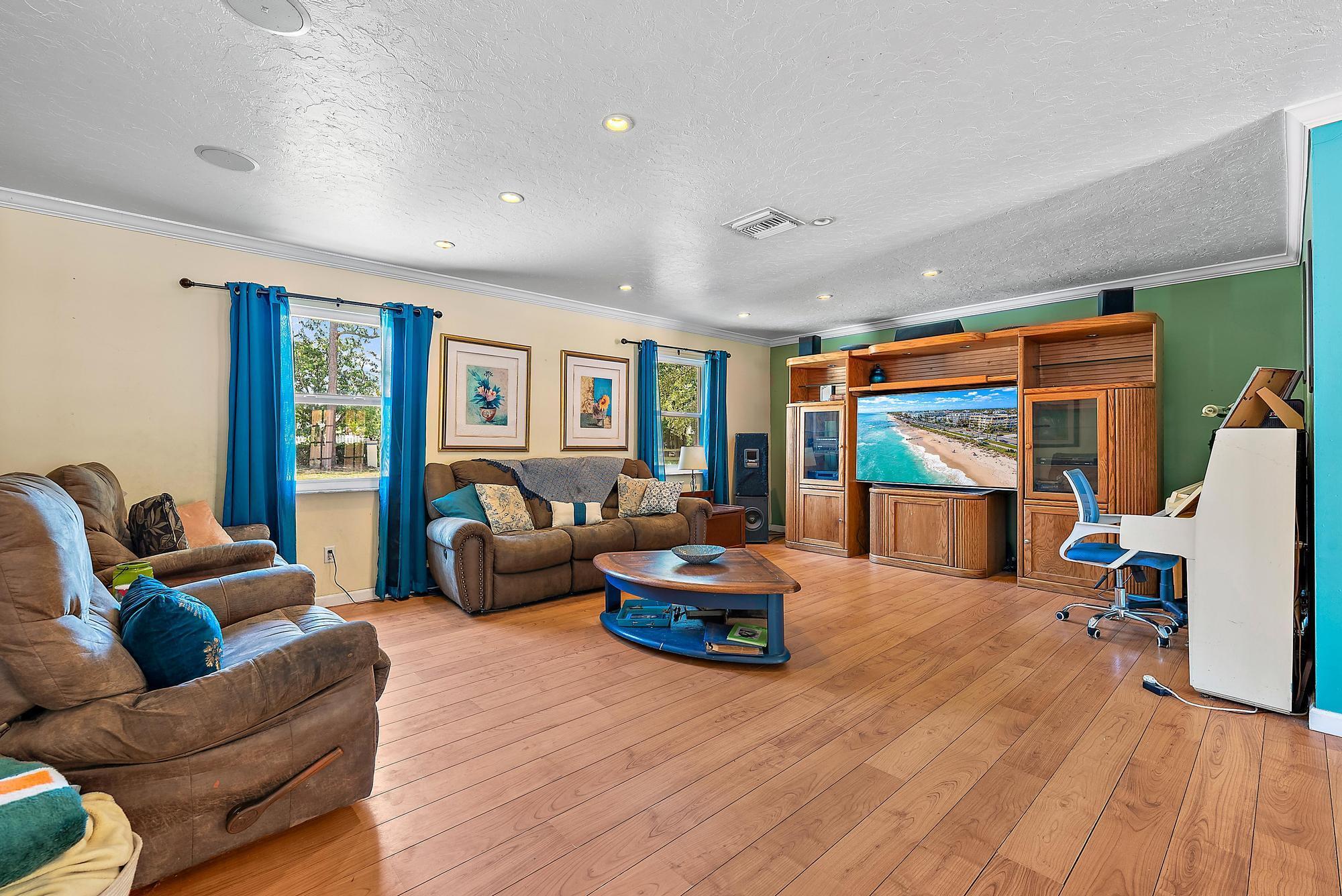 PALM BEACH FARMS CO PL 3 - Residential