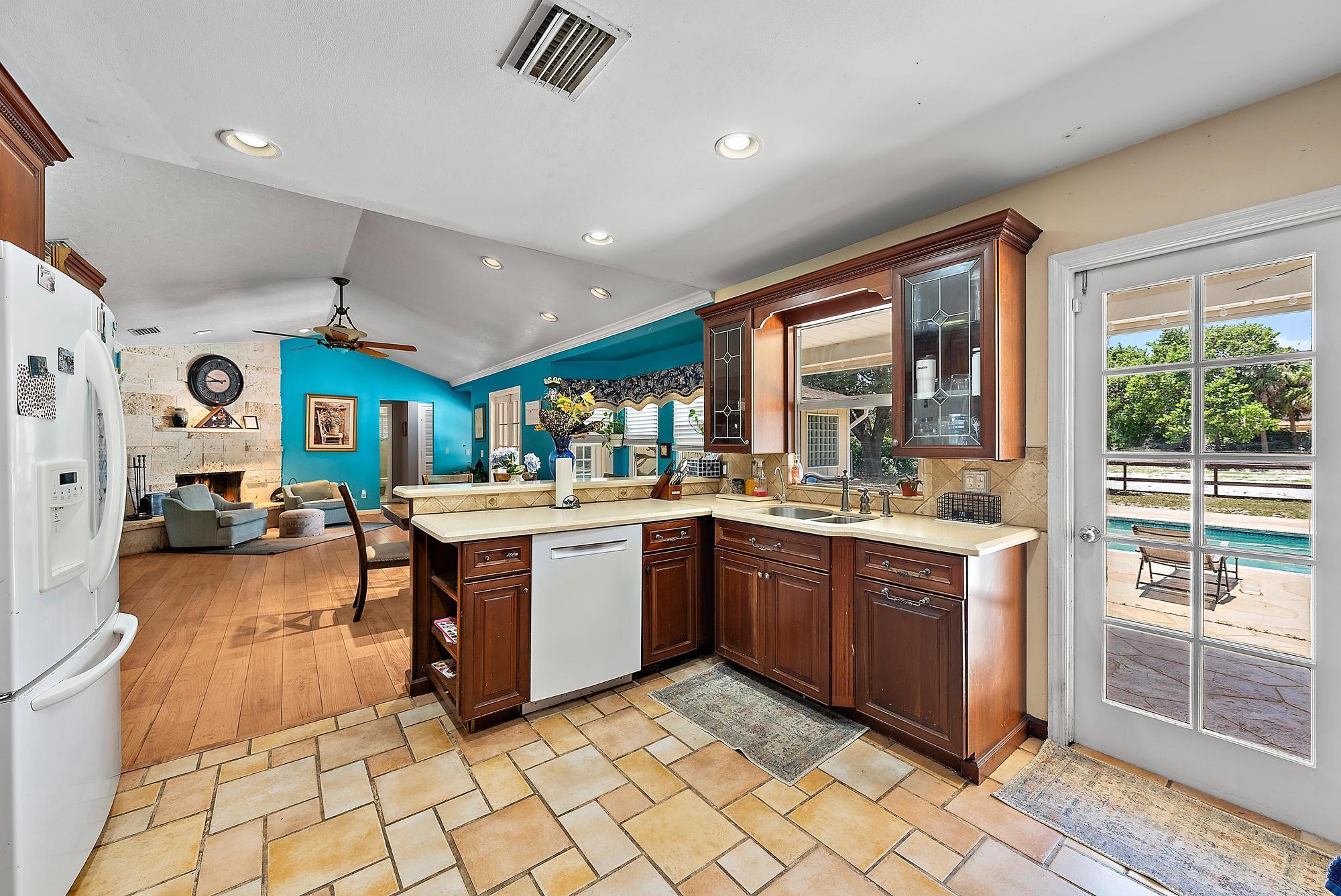 PALM BEACH FARMS CO PL 3 - Residential