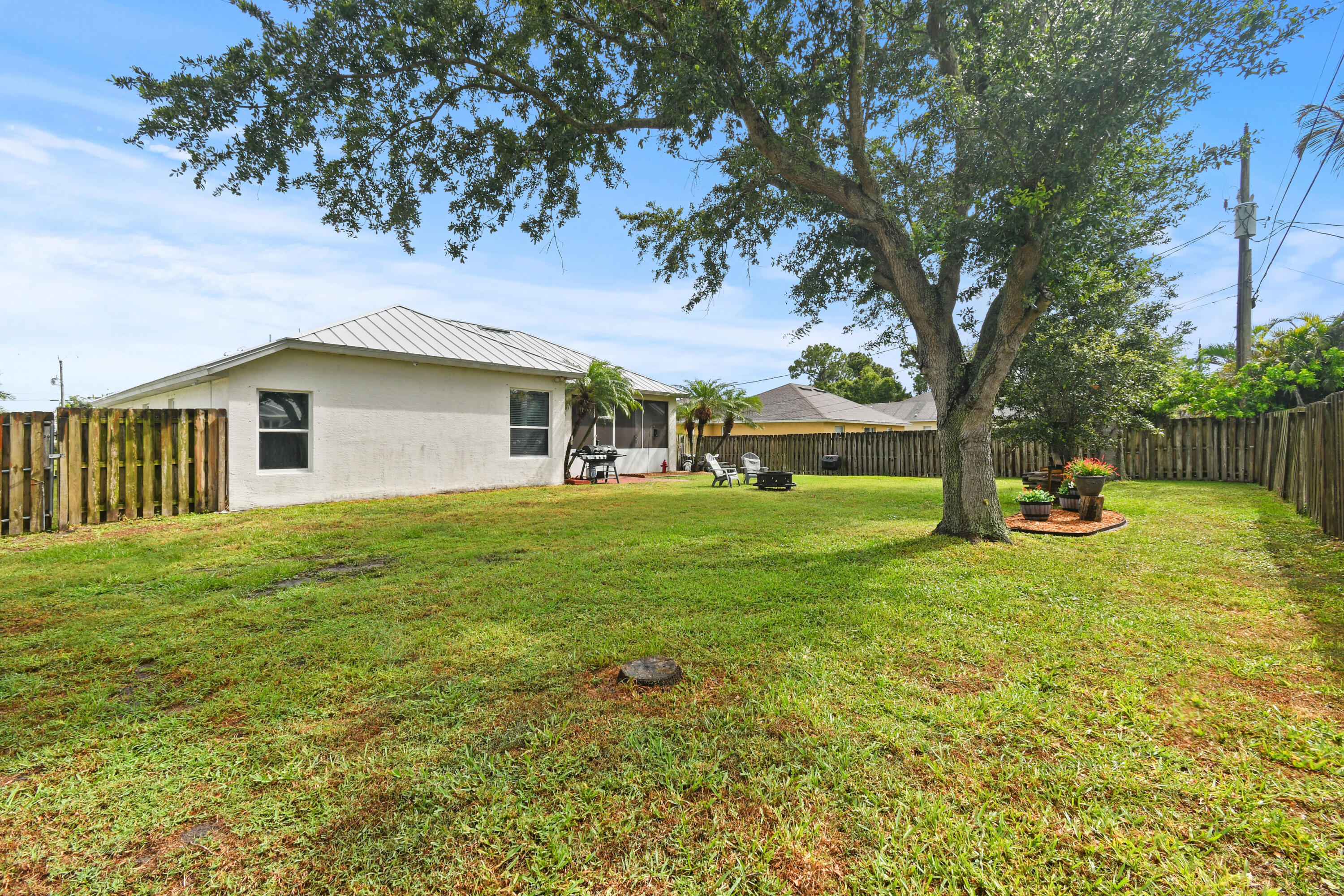 PORT ST LUCIE SECTION 19 - Residential