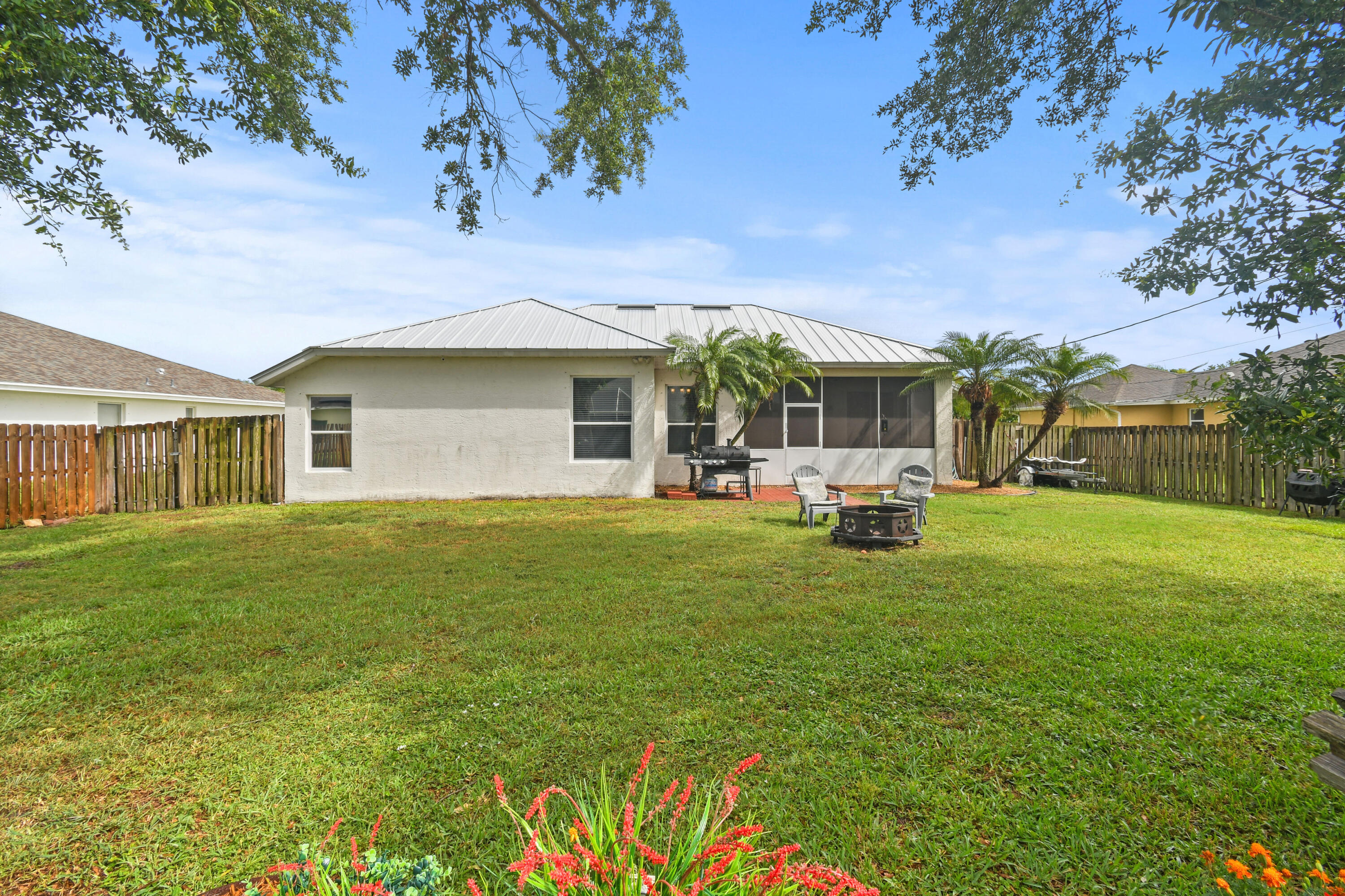 PORT ST LUCIE SECTION 19 - Residential
