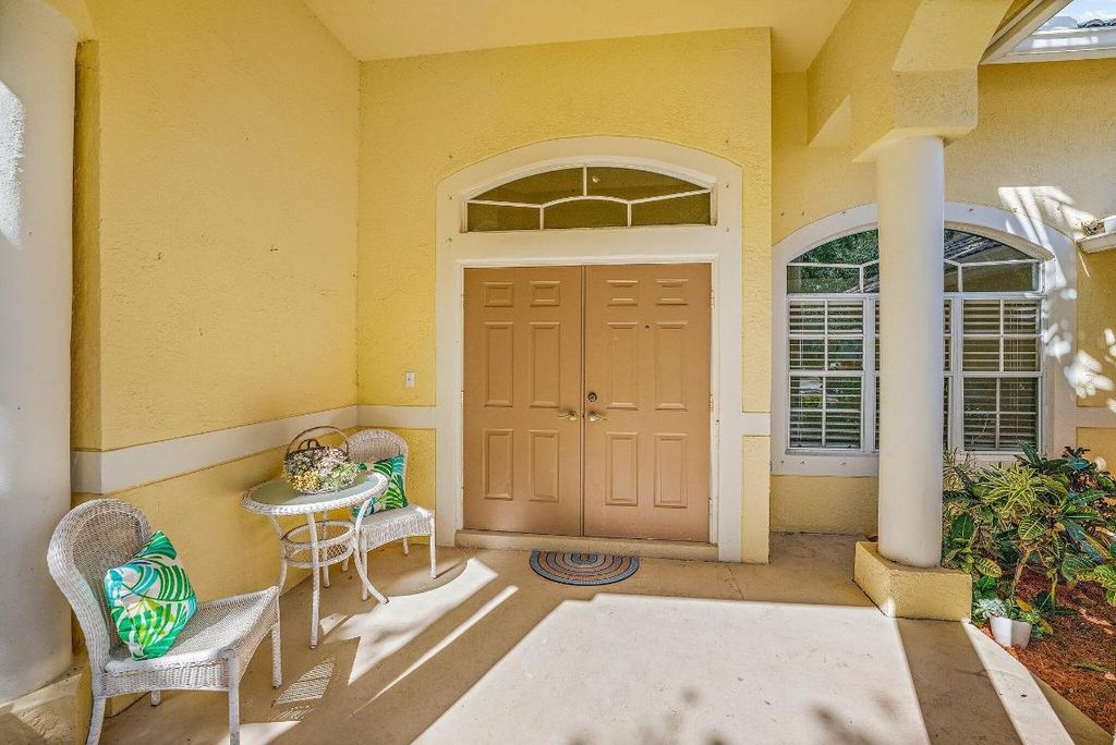 Photo of 534 Rookery Place, Jupiter, FL 33458 (MLS # R10983053)