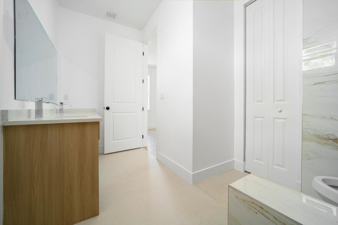 PCH 082 4444 0006 - Residential