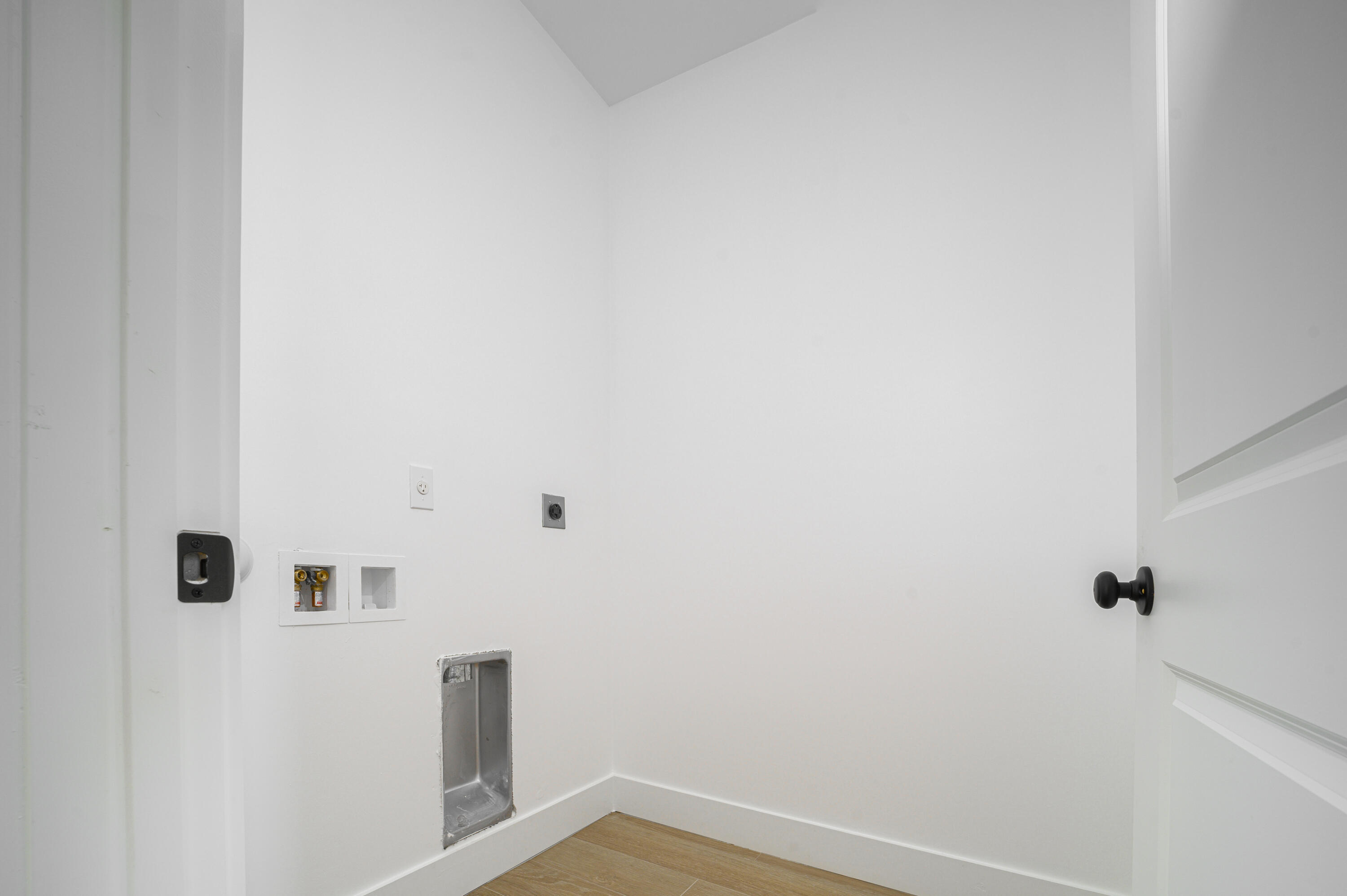 PCH 082 4444 0006 - Residential