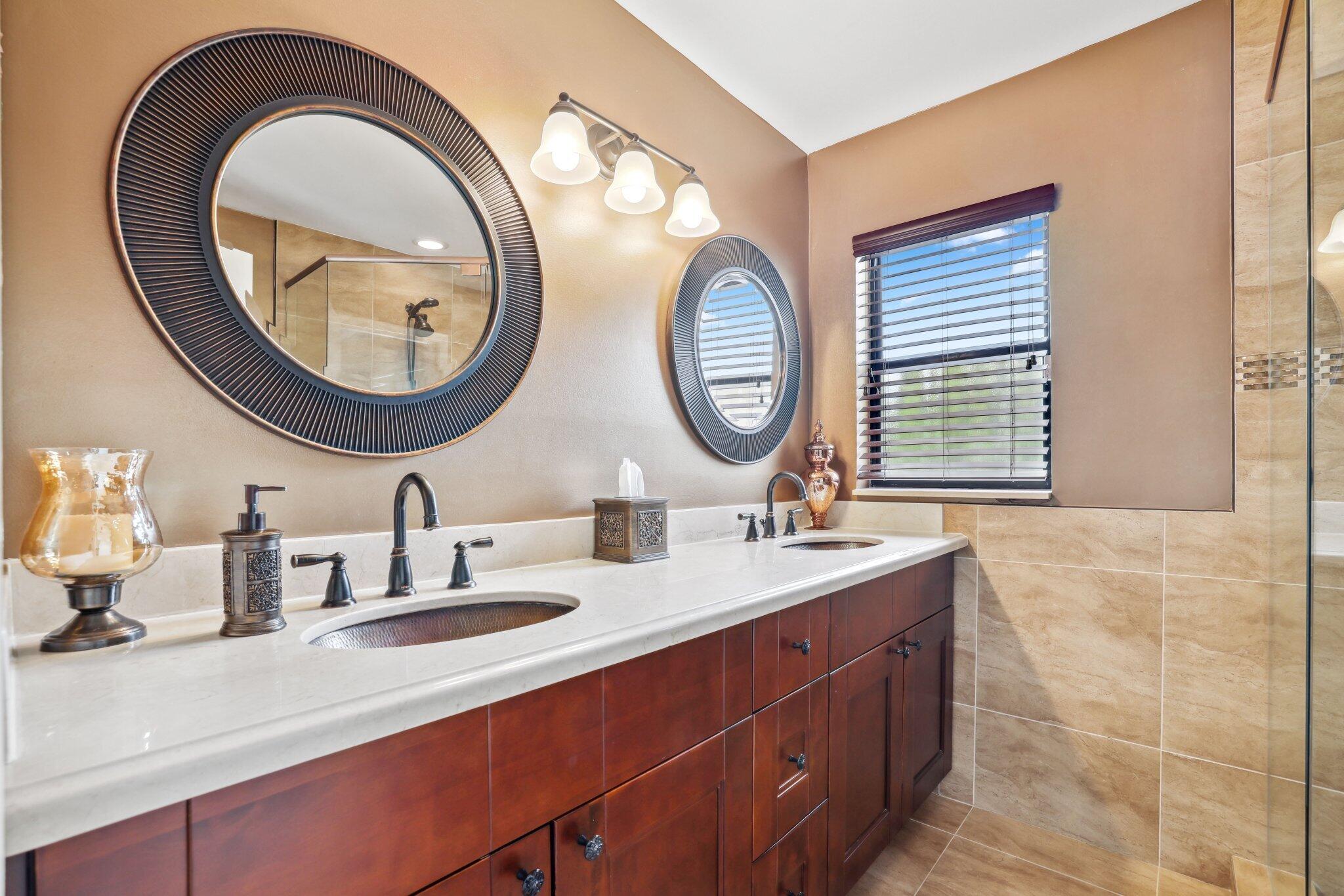 TROPIC ISLE 2ND SEC - Residential