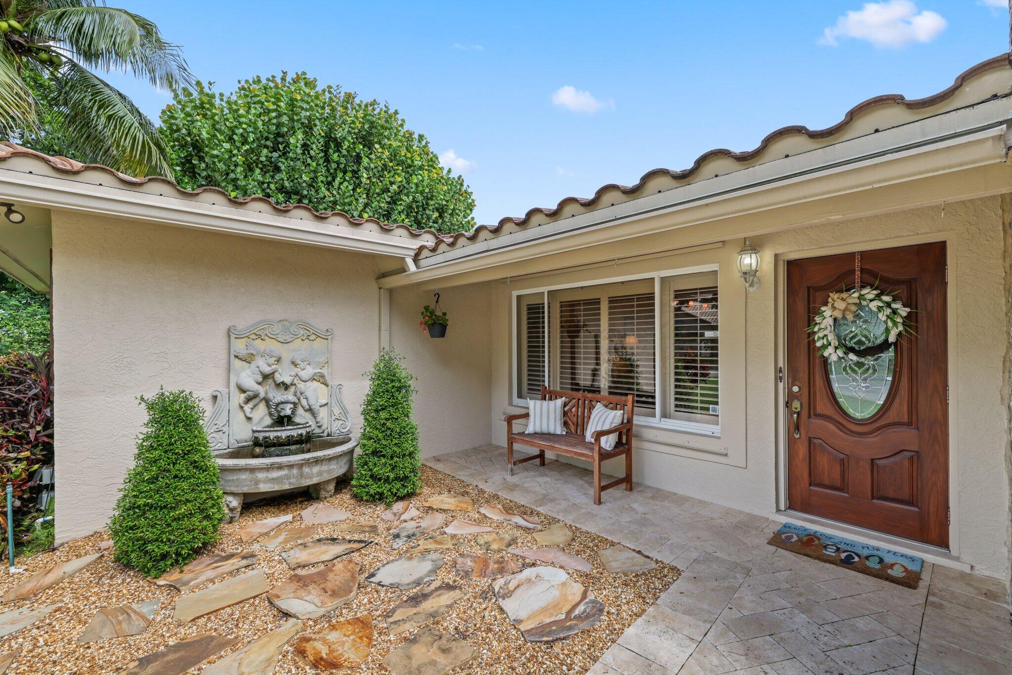 TROPIC ISLE 2ND SEC - Residential