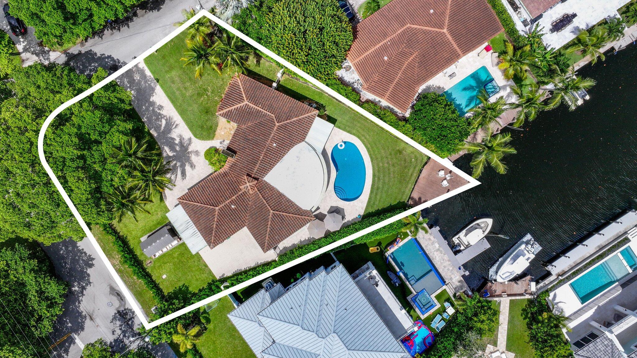 TROPIC ISLE 2ND SEC - Residential