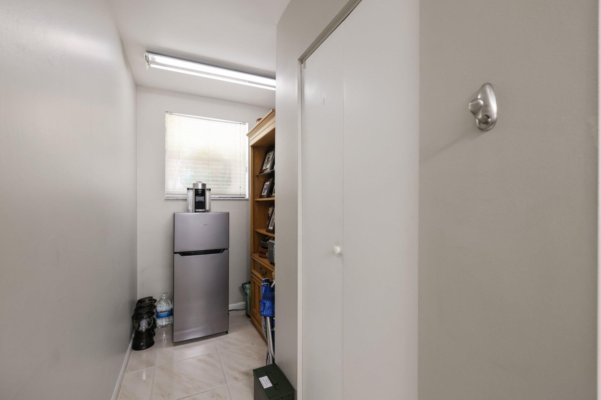 TROPIC ISLE 2ND SEC - Residential