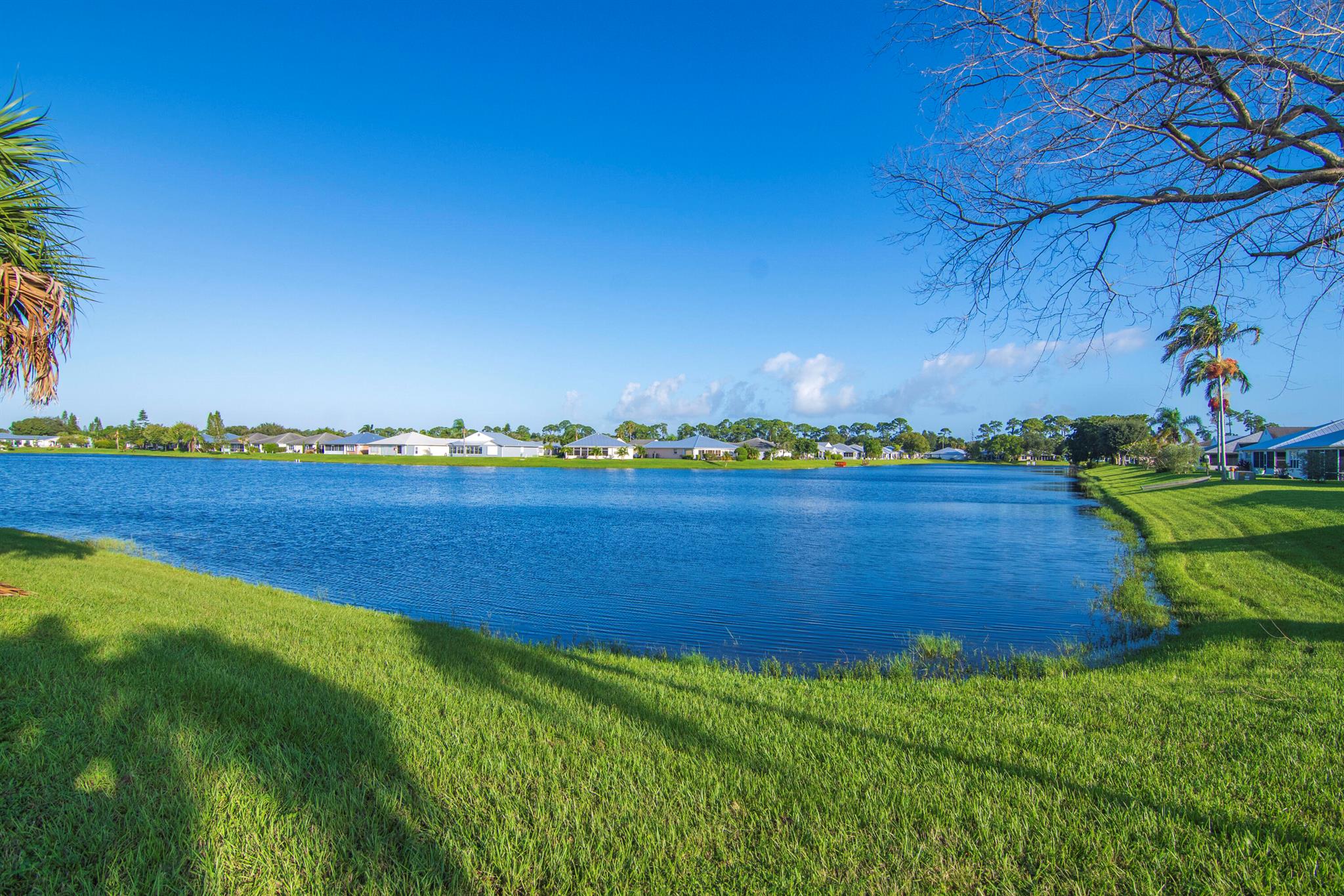 SPANISH LAKES FAIRWAYS NE - Residential