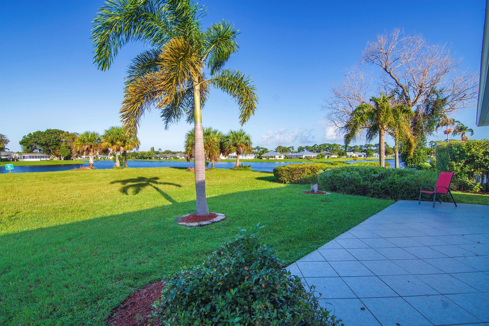 SPANISH LAKES FAIRWAYS NE - Residential