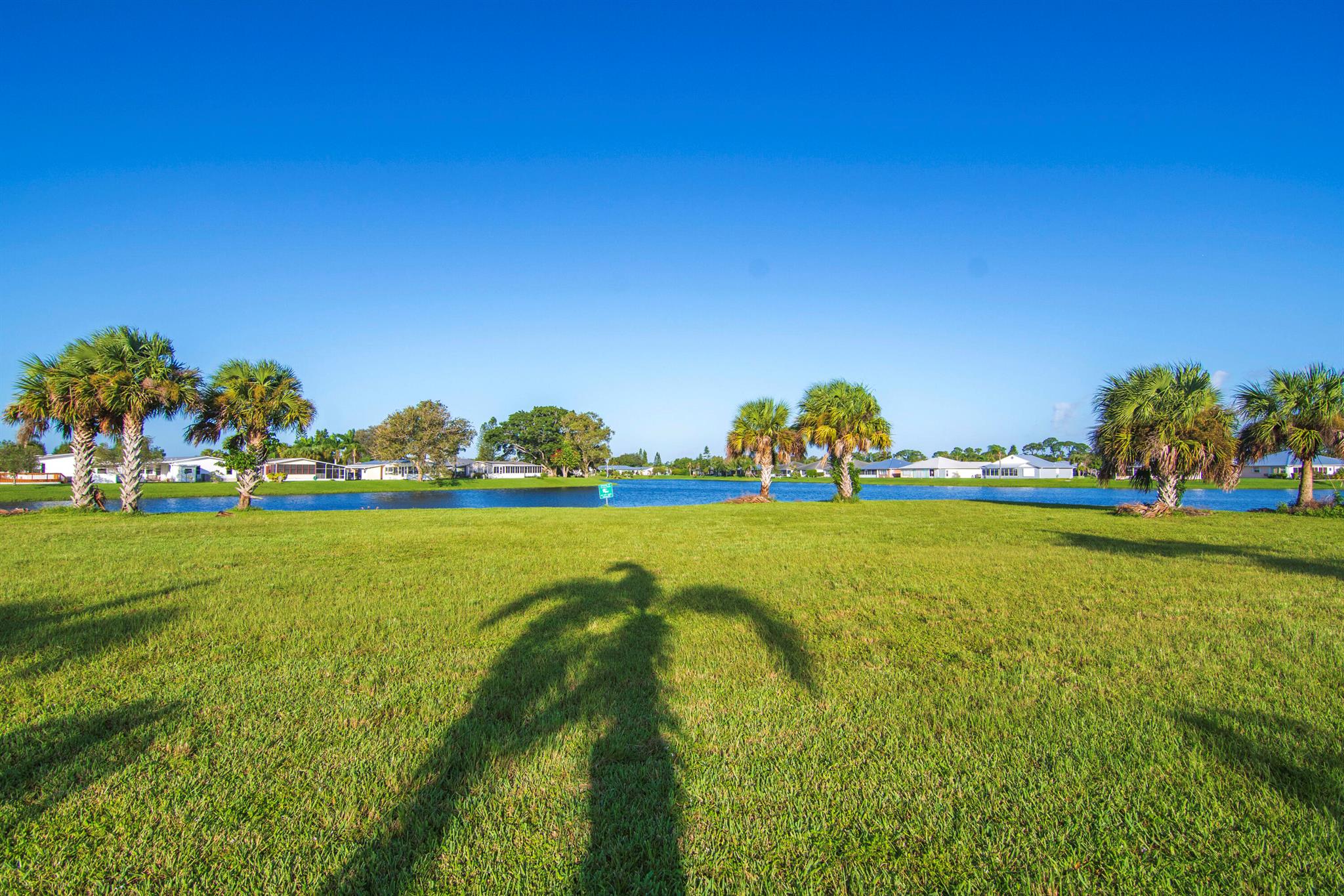 SPANISH LAKES FAIRWAYS NE - Residential