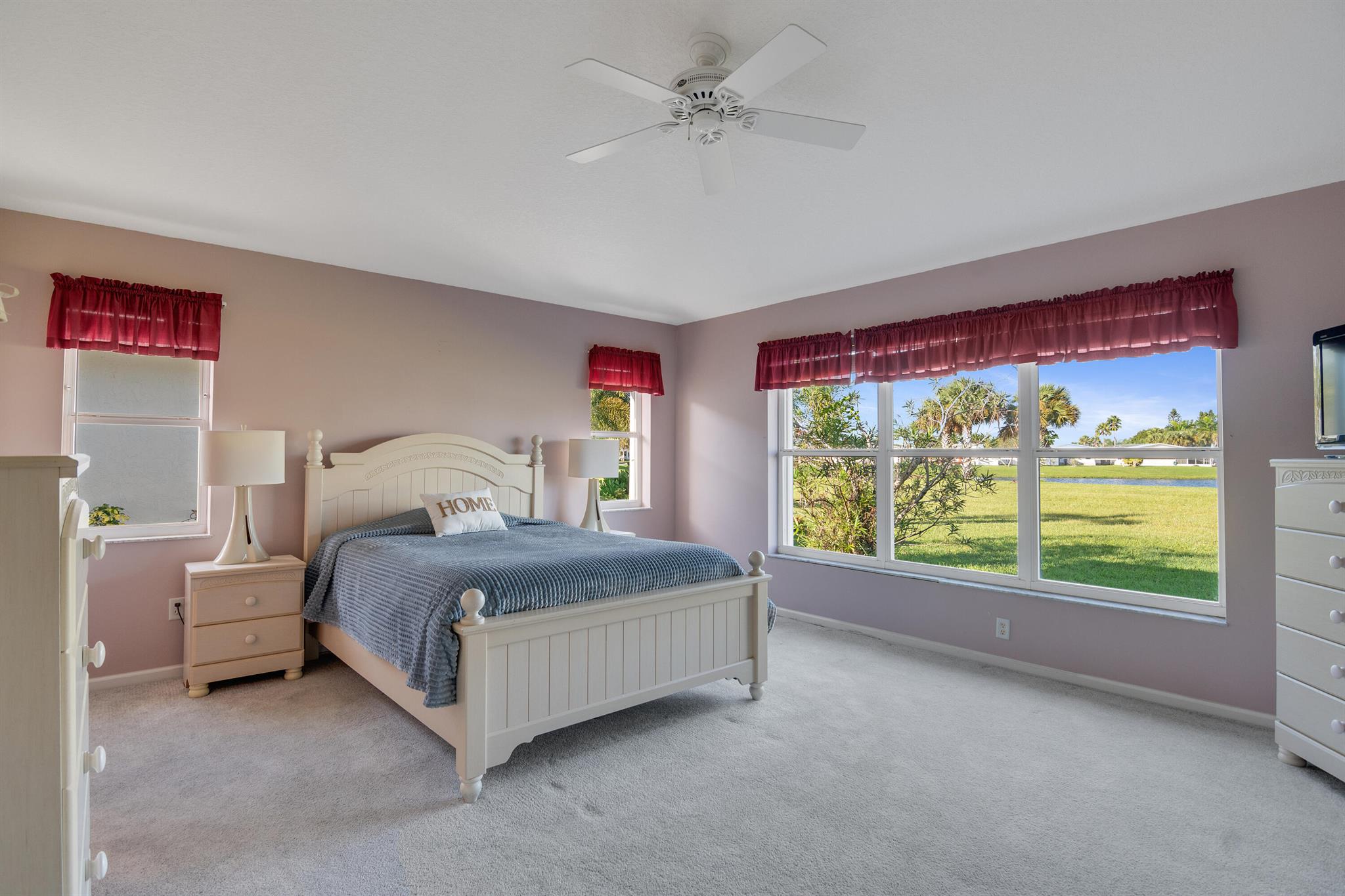 SPANISH LAKES FAIRWAYS NE - Residential