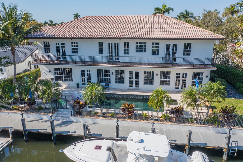 Photo of 4040 NE 25th Avenue, Lighthouse Point, FL 33064 (MLS # B26047751)