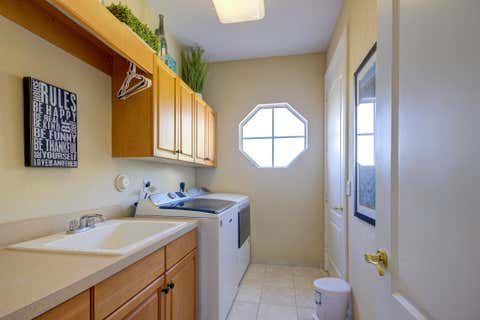 Tiny photo for 4040 NE 25th Avenue, Lighthouse Point, FL 33064 (MLS # B26047751)