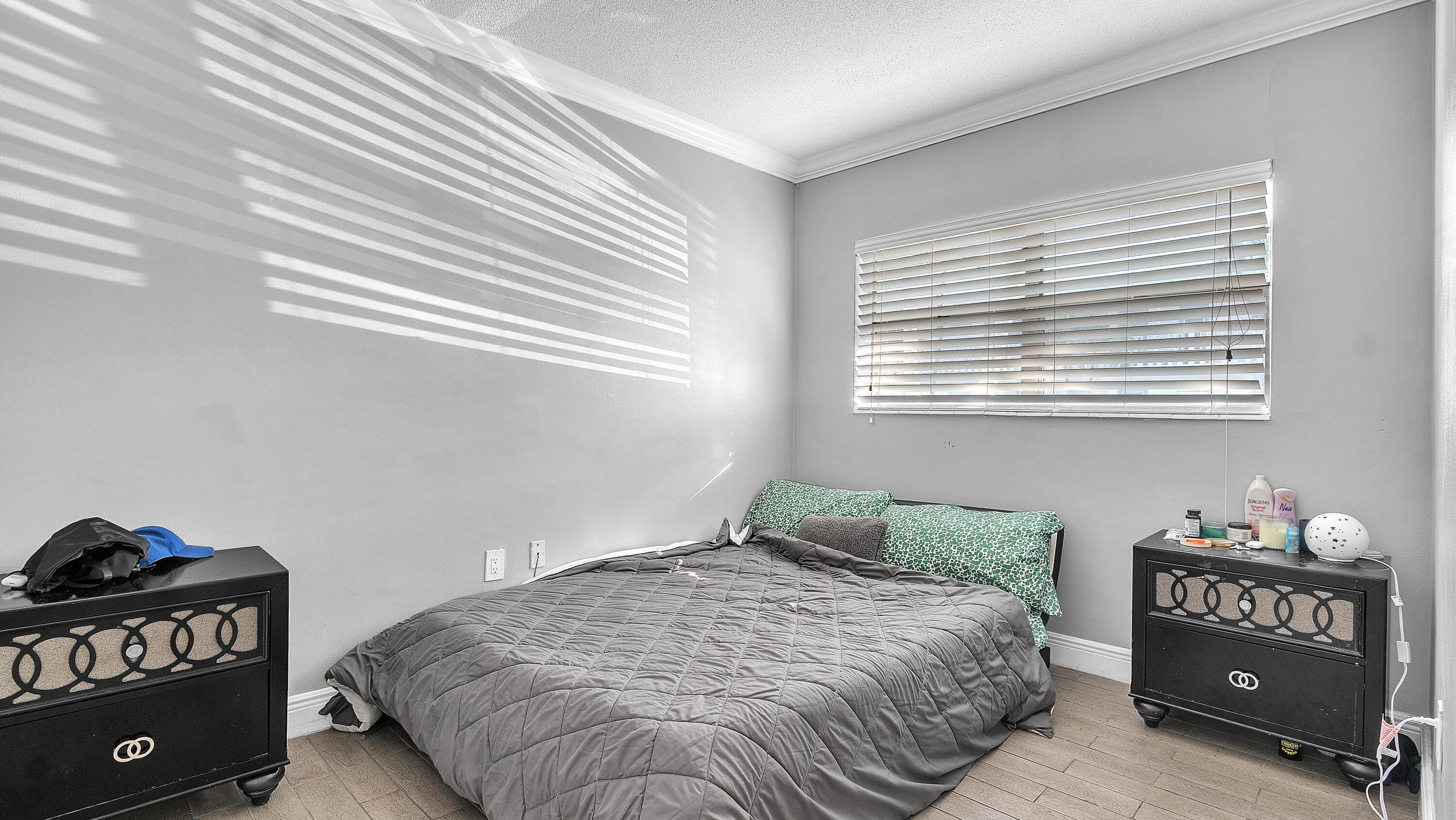 WINFIELD GARDENS SOUTH CONDO - Residential