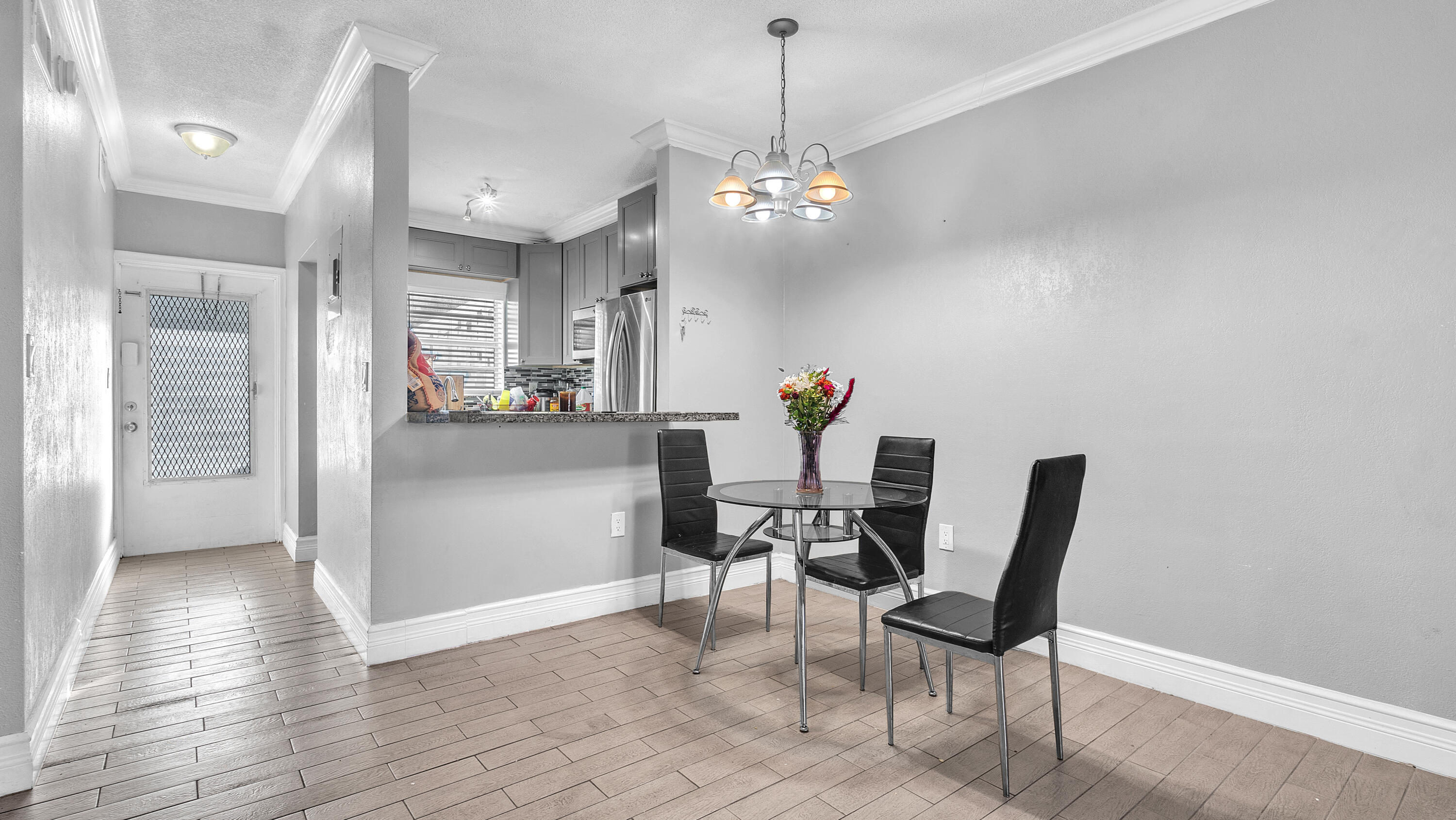 WINFIELD GARDENS SOUTH CONDO - Residential