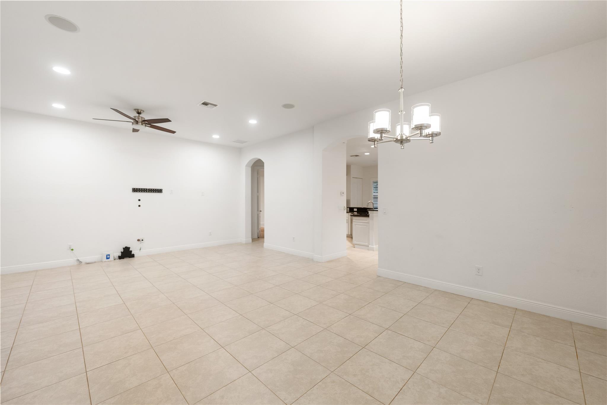 Debuys 180-147 B - Residential Lease